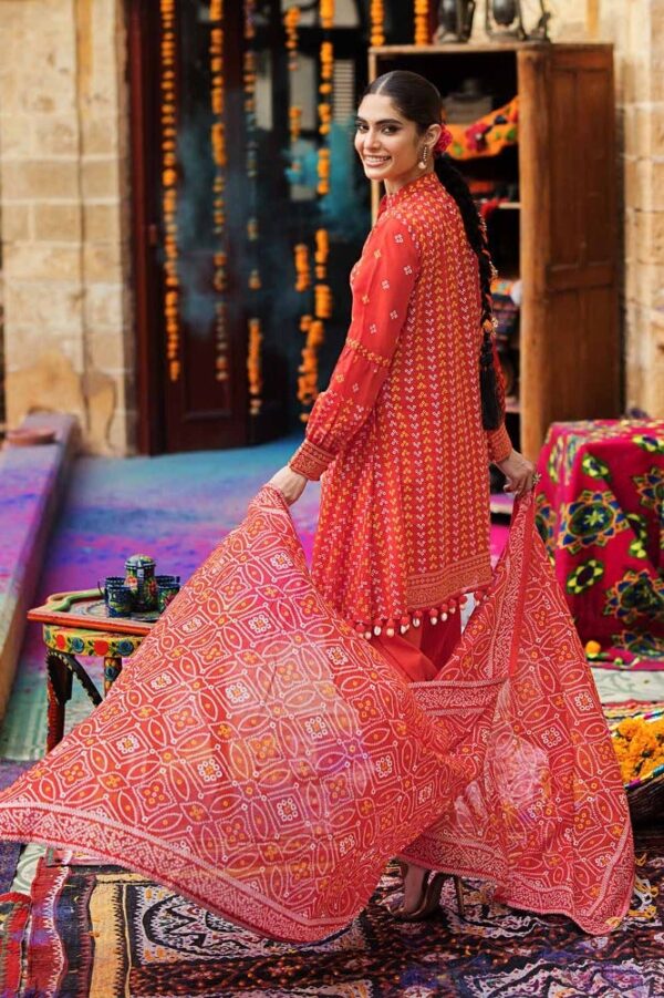 GUL AHMED Printed Lawn Suit 3pc - Image 3