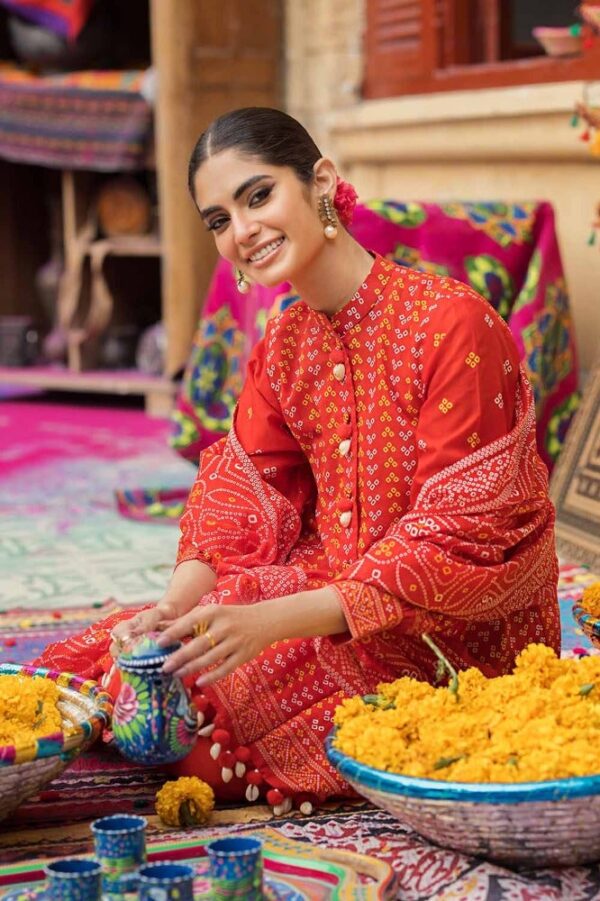 GUL AHMED Printed Lawn Suit 3pc - Image 7